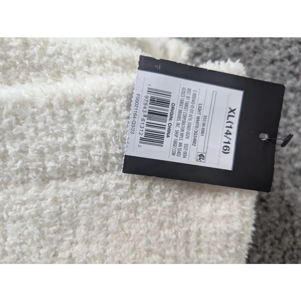art class nwt white